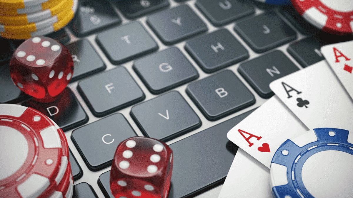 Почему онлайн казино устанавливают минимальные ставки в игре?